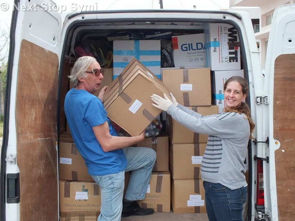 Unloading in Kos