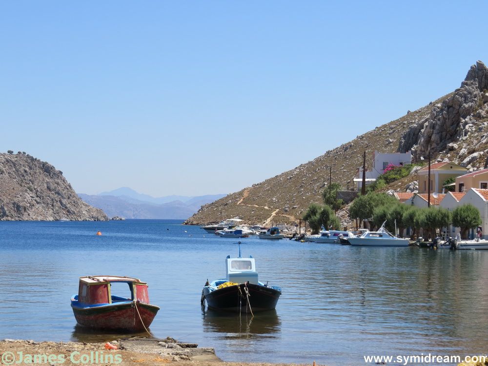 Pedi and Ποδόσφαιρο