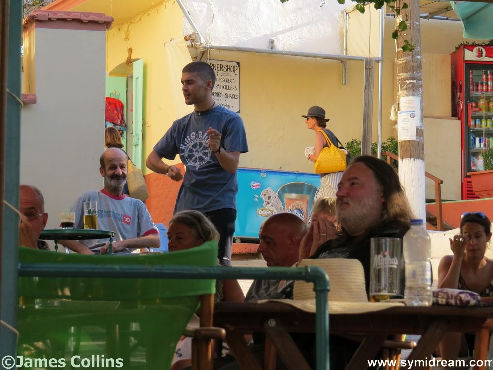 Pedi and Ποδόσφαιρο