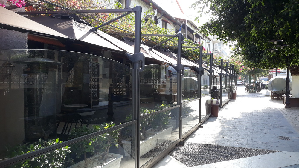 Koukous now with added external shelter.