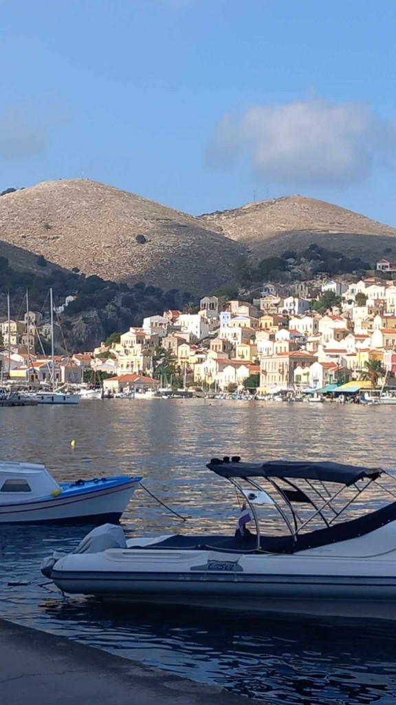 369849059_1081888553227518_416574968427515216_n