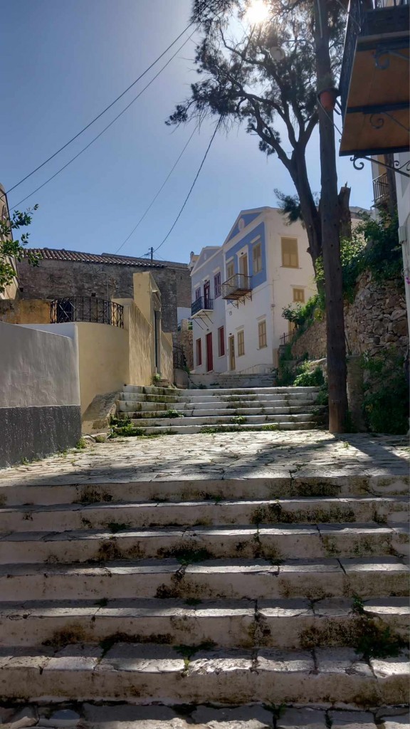 6efe5b5b-e896-4679-acdc-e30e5a606f25